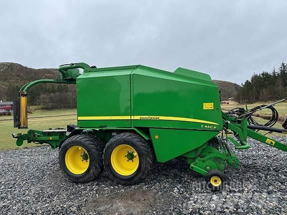 John Deere C440R Prasy zwijające