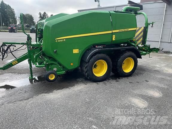 John Deere C441R Prasy zwijające