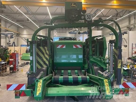 John Deere C441R Prasy zwijające