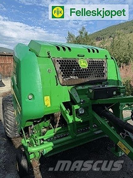 John Deere F440R Prasy zwijające