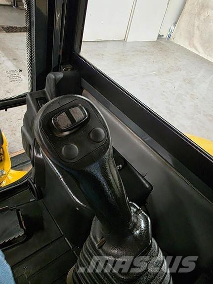 Komatsu PC26MR-3 Minikoparki