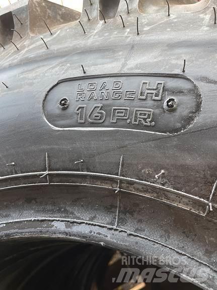 Kumho 10.00-20 Opony, koła i felgi