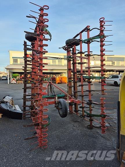 Kverneland  Inne maszyny i akcesoria uprawowe