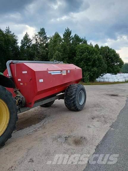 Moi GB-8 Rozrzutnik nawozów mineralnych