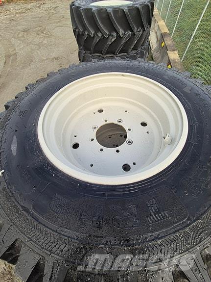 Nokian TRI2 Opony, koła i felgi