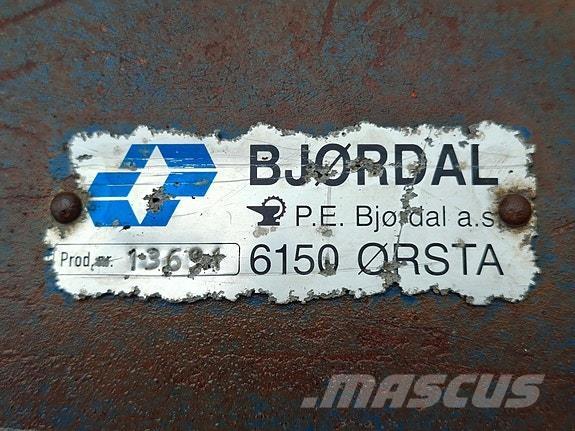  Perma SMA1100 Rozrzutnik nawozów mineralnych