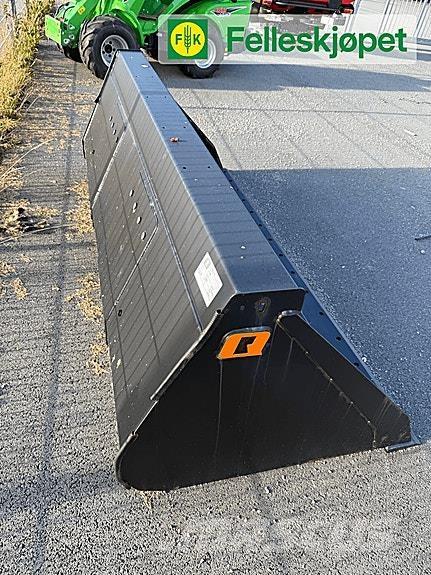 Quicke GM+ 240 Maszyny rolnicze - Inne