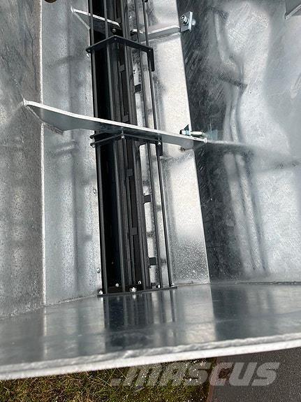 Sami SLH-2300 Inny sprzęt drogowy i odśnieżający