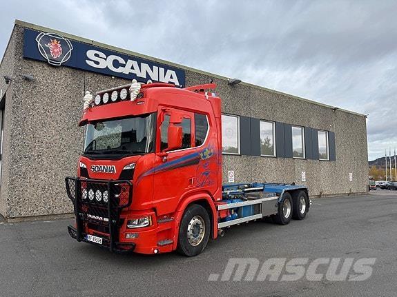 Scania R650B6x4NB Ciężarówki z wymienną zabudową