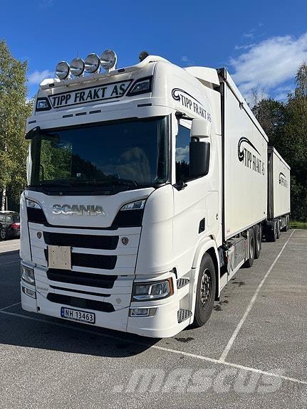 Scania R660 Samochody ciężarowe ze skrzynią zamkniętą