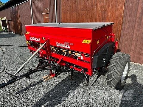 Simulta 2500LB Rozrzutnik nawozów mineralnych