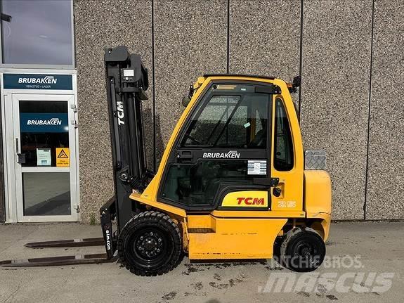 TCM FD25 Wózki Diesla