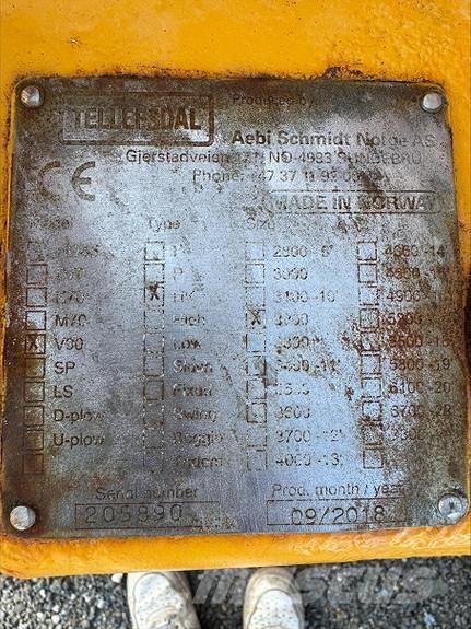Tellefsdal V-90 Lemiesze i pługi śnieżne