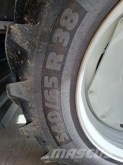 Valtra  Ciągniki rolnicze