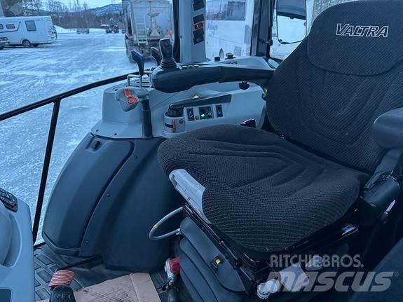 Valtra A105H Ciągniki rolnicze