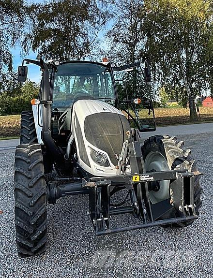 Valtra A114 Ciągniki rolnicze