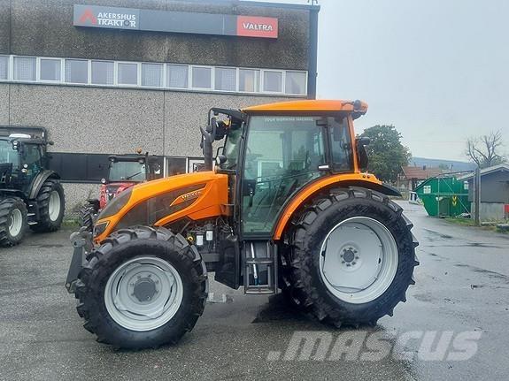 Valtra A114 Ciągniki rolnicze