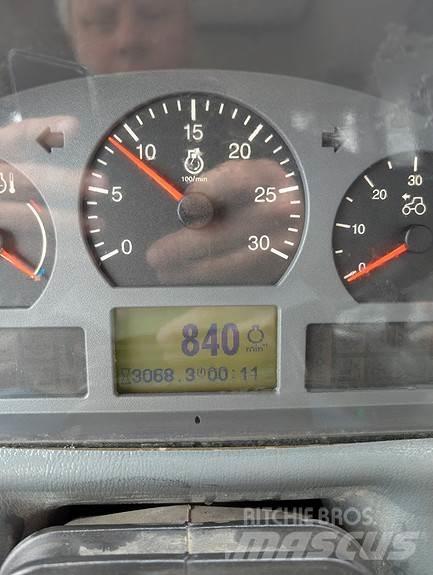 Valtra A83 Ciągniki rolnicze