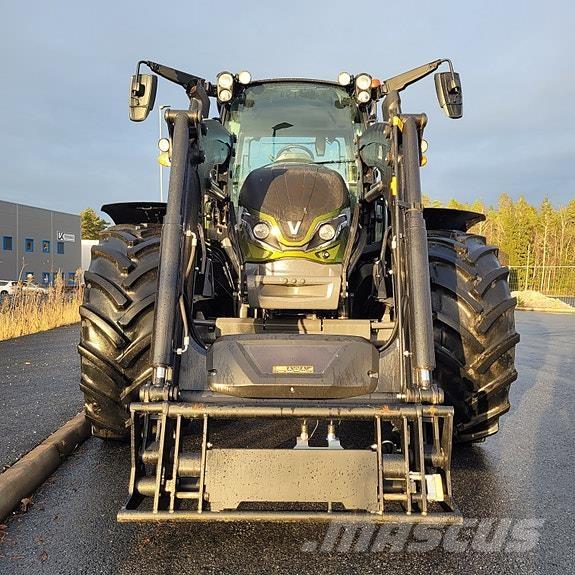 Valtra G135 Active Ciągniki rolnicze