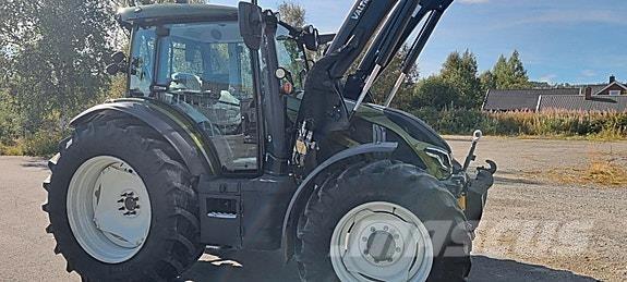 Valtra G135V Ciągniki rolnicze