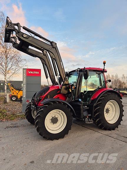 Valtra N104 Ciągniki rolnicze
