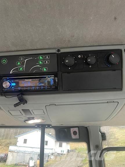 Valtra N134 Active Ciągniki rolnicze