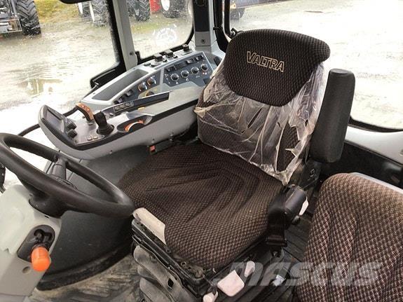 Valtra N154D Ciągniki rolnicze