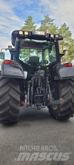 Valtra N163 Ciągniki rolnicze