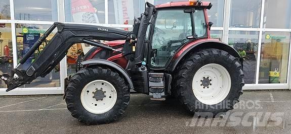 Valtra N174 Ciągniki rolnicze