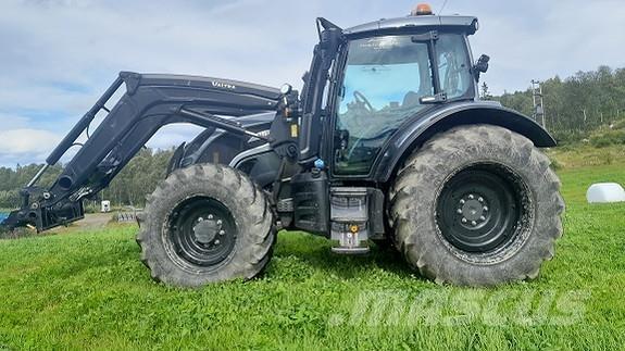 Valtra N174 Ciągniki rolnicze
