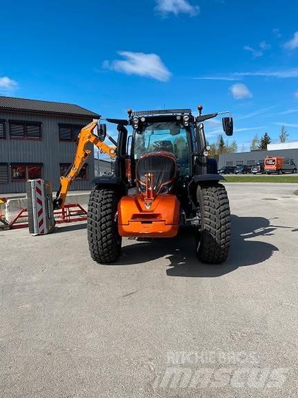 Valtra N175D Ciągniki rolnicze