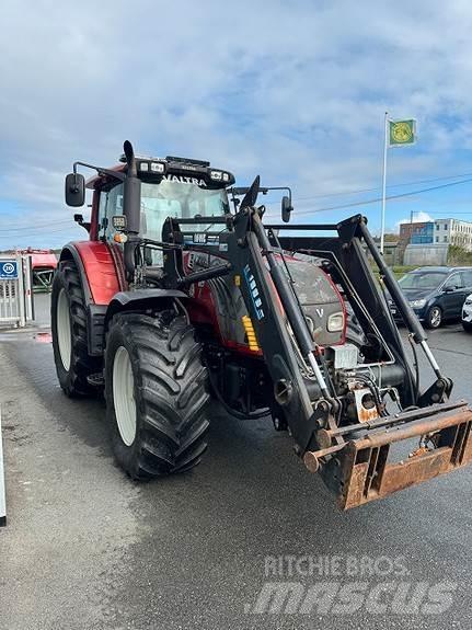 Valtra T-182-VERSU Ciągniki rolnicze