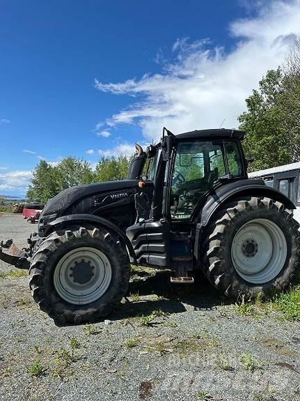 Valtra T 214 Ciągniki rolnicze