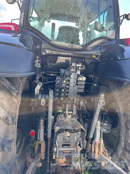 Valtra T 214 Ciągniki rolnicze