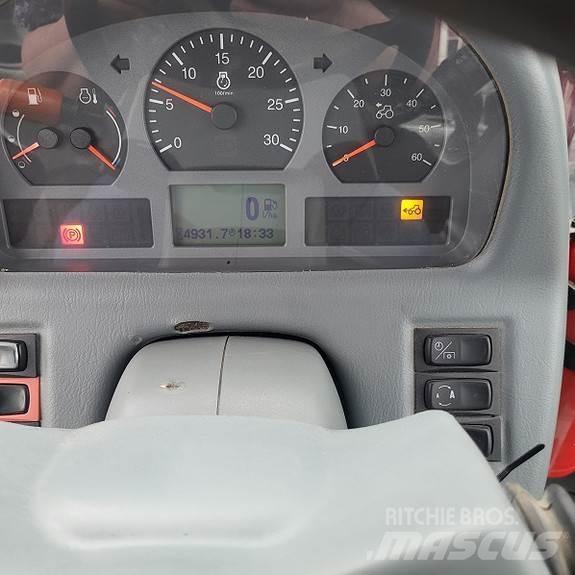 Valtra T213 VERSU Ciągniki rolnicze