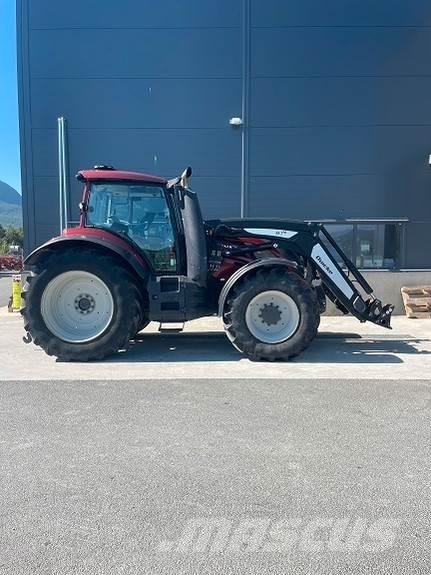 Valtra T214 Ciągniki rolnicze