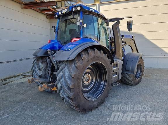 Valtra T235 Ciągniki rolnicze