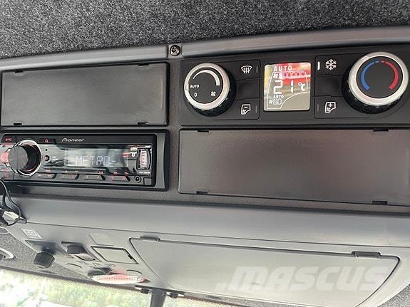 Valtra T235 Ciągniki rolnicze