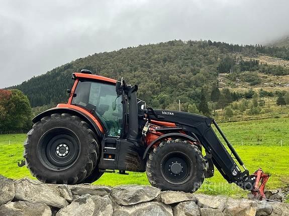 Valtra T235D Ciągniki rolnicze