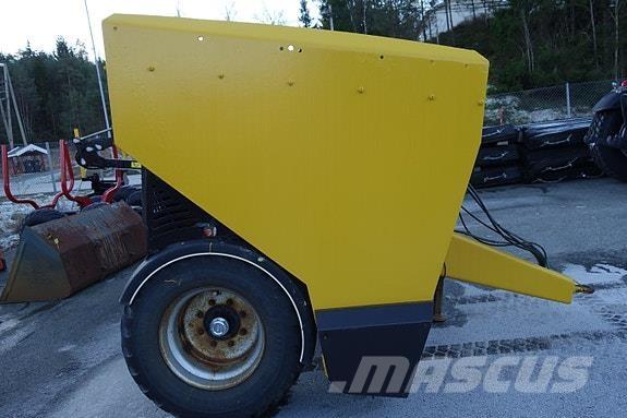 Vama 5 kubikk Inny sprzęt drogowy i odśnieżający