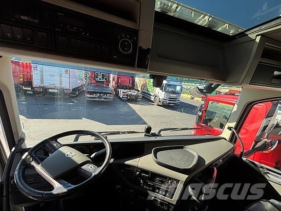 Volvo  Ciężarówki z wymienną zabudową
