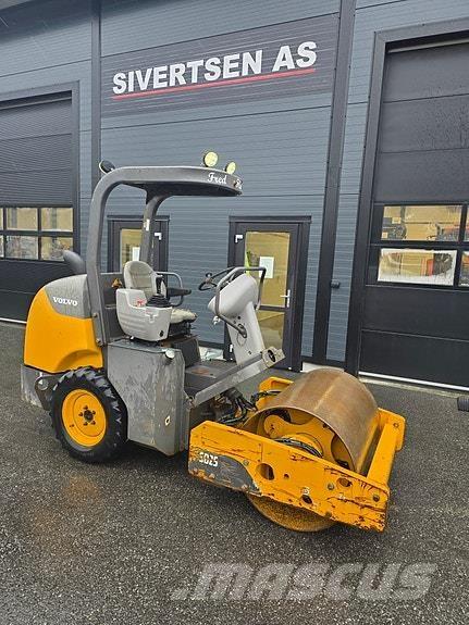 Volvo SD25 Rozściełacze do asfaltu