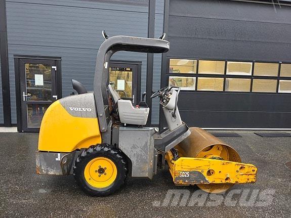 Volvo SD25 Rozściełacze do asfaltu