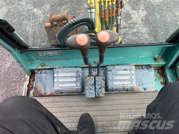 Yanmar B15 Minikoparki