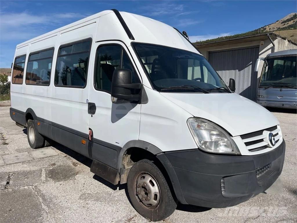 Iveco A50 Minibusy