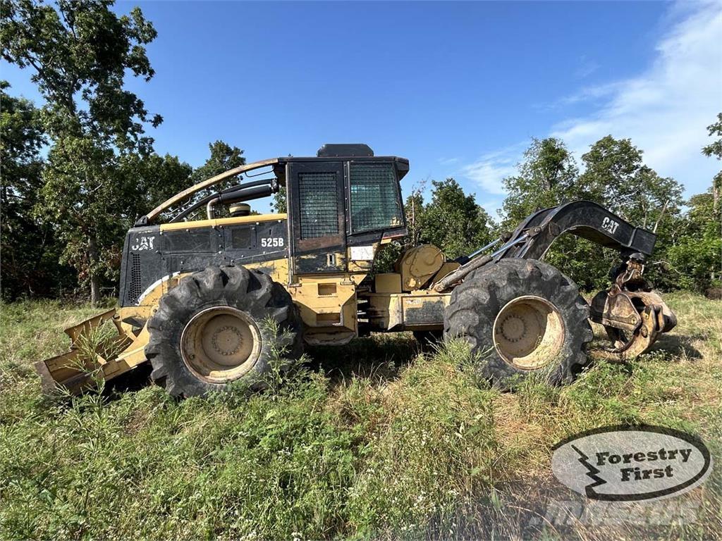 CAT 525B Skidery