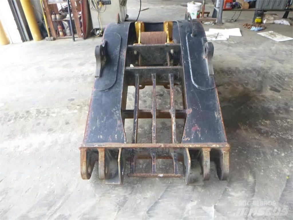 CAT 525C Maszyny leśne - Inne