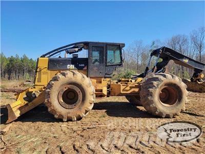 CAT 545C Skidery