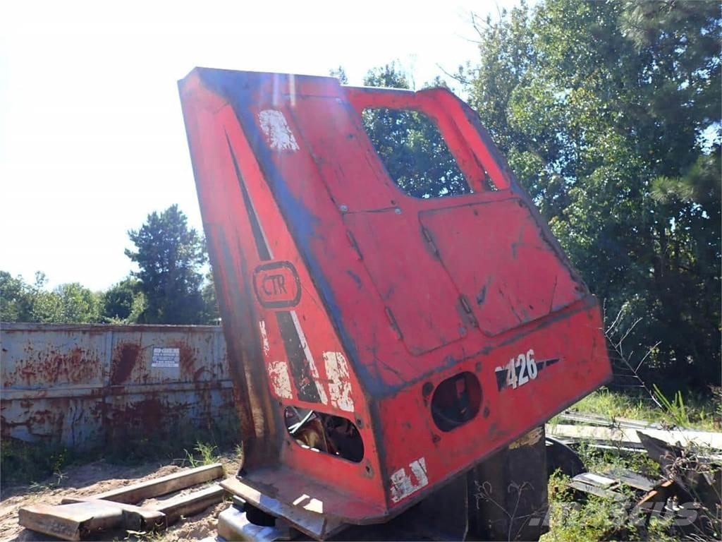  CTR 426 Maszyny do okrzesywania gałęzi