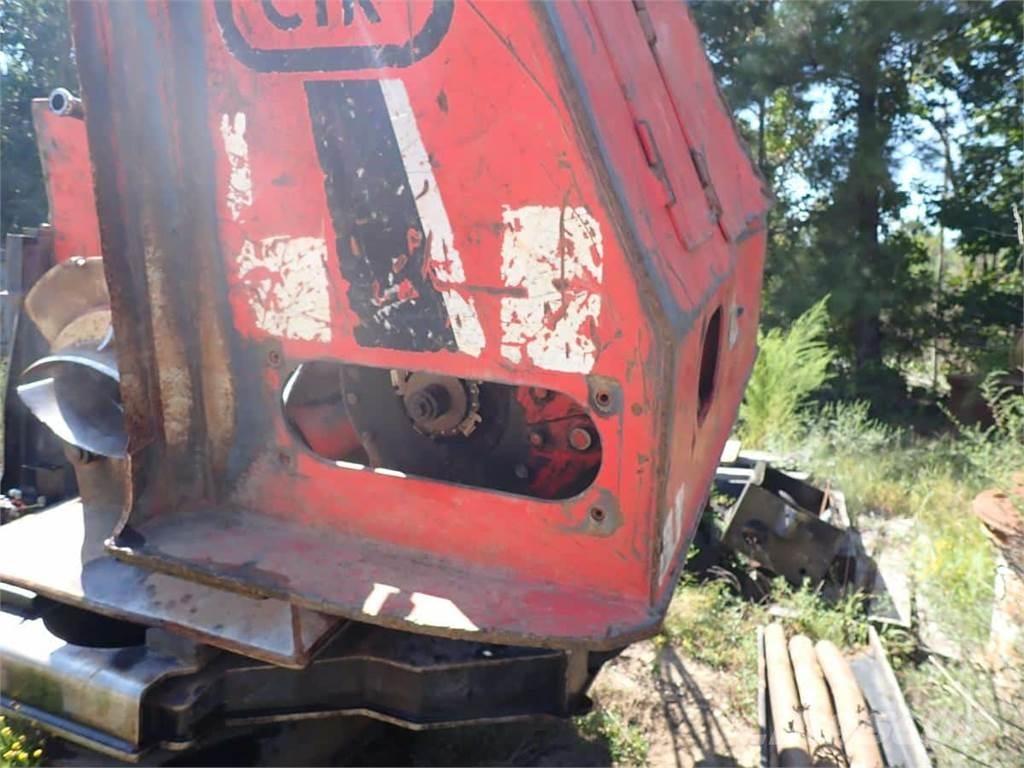  CTR 426 Maszyny do okrzesywania gałęzi